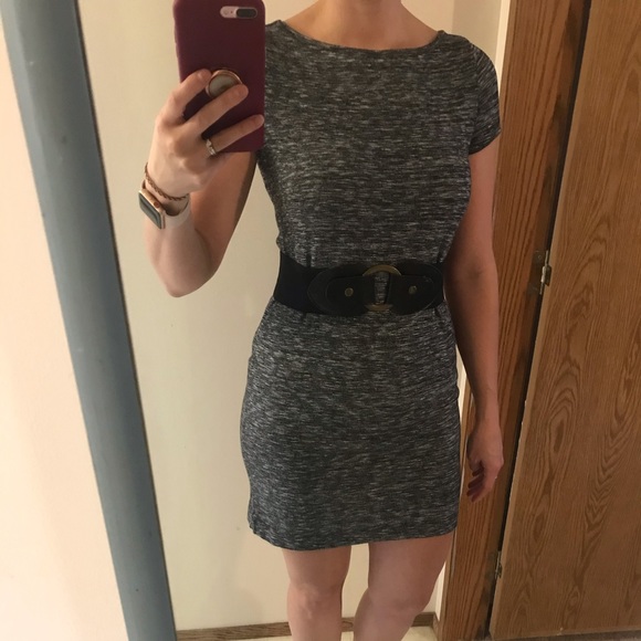 LOFT Dresses & Skirts - 🍁3/20🍁 Sweater dress